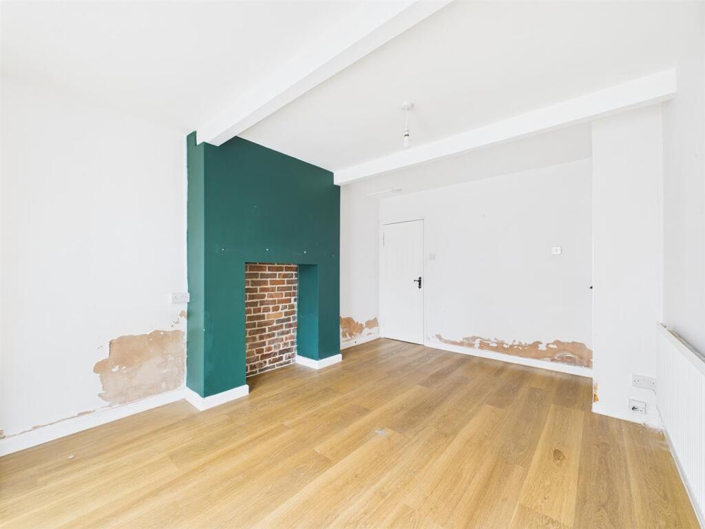 15 - Semi-detached house for Auction, Uphill.jpg