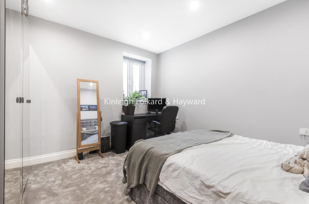 8fda4c1d-a454-40f9-a