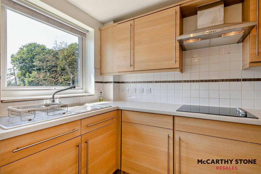 8615699-interior08-800.jpg