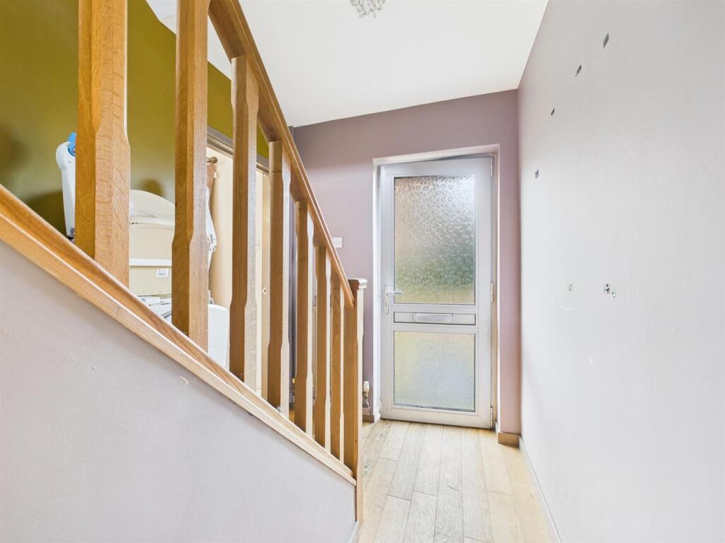ENTRANCE HALLWAY
