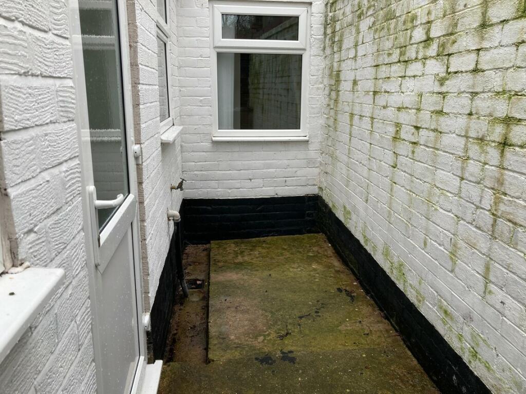 Outside - Rear