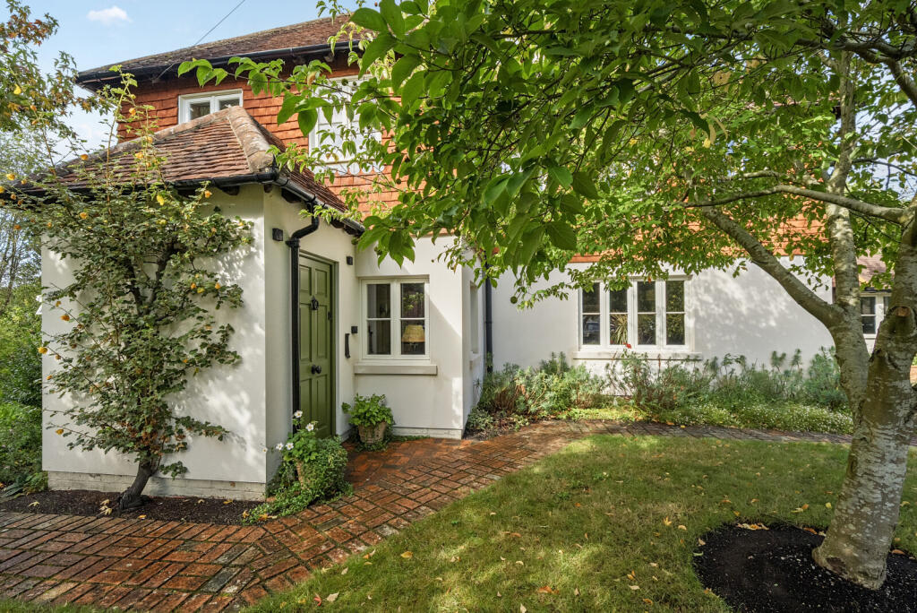 1346586-32-68b87b...