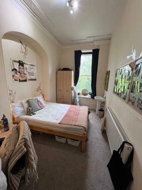 bed 5.jpg