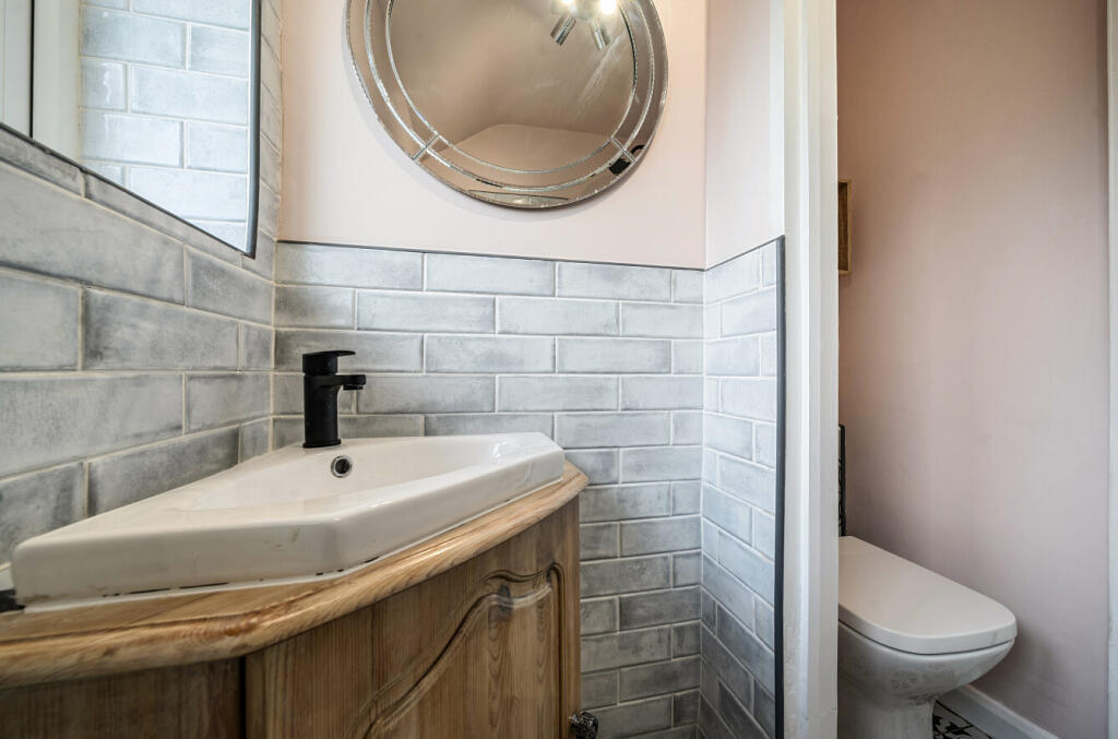 1359098-12-68de51...