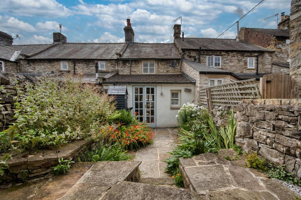 Saxton Mee Bobbin Cottage 0007.jpg