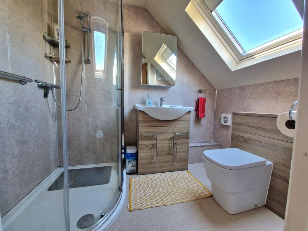 Ff Shower Room