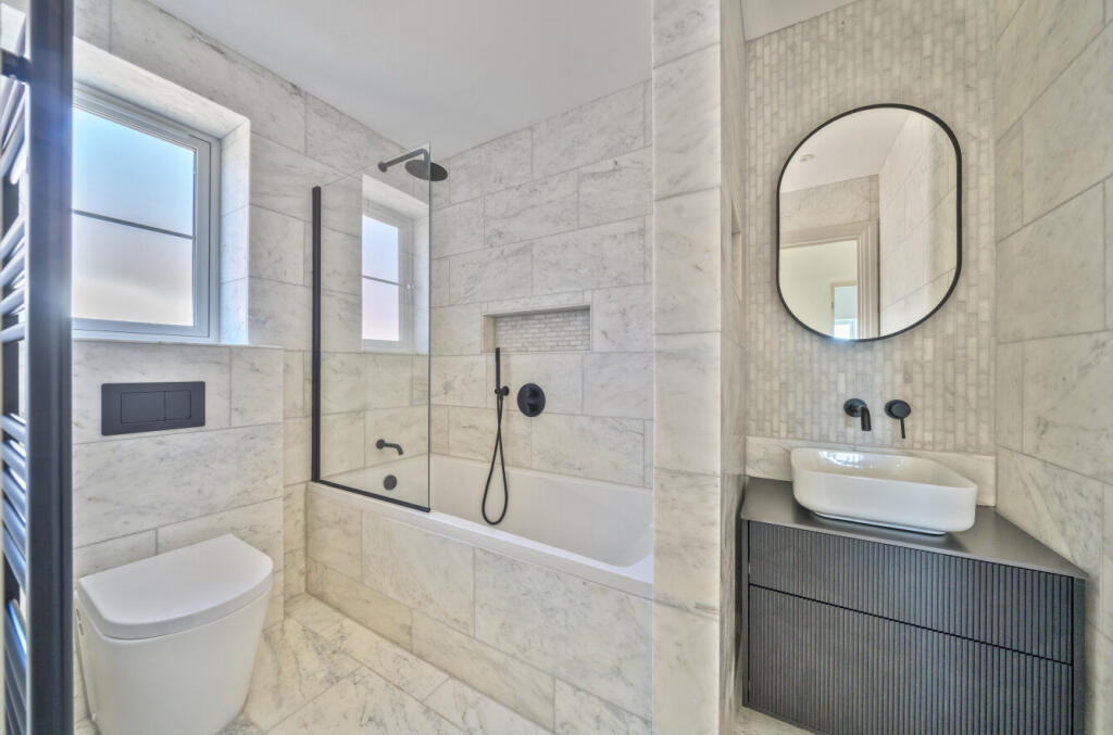 1320956-24-686ea0...