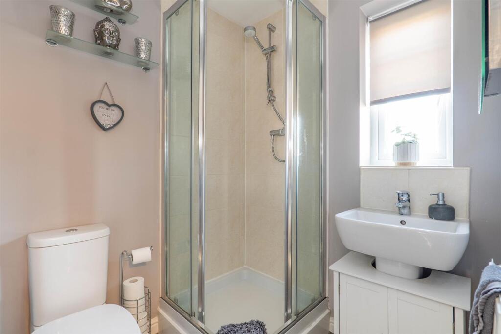 Master Bedroom Ensuite