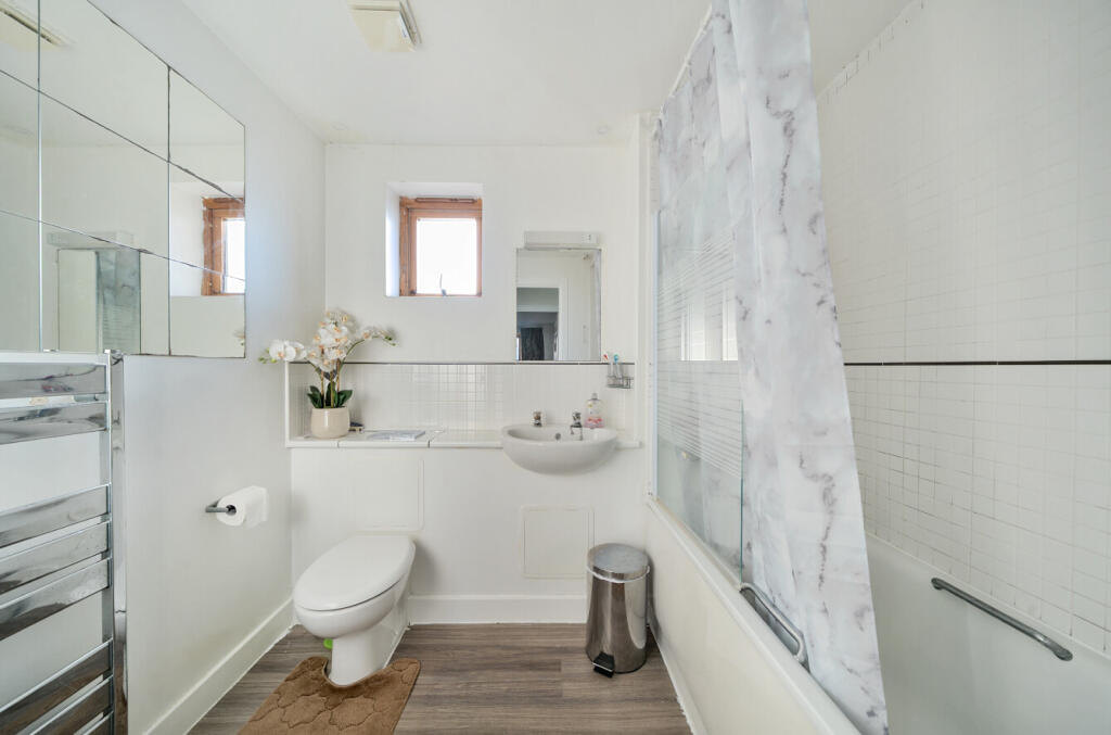 1394436-4-695ba93...