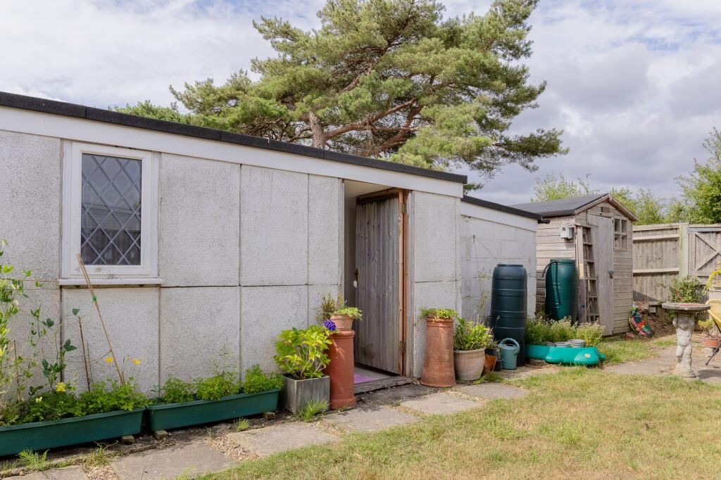 Garage / Workshop to the Rear of the Property