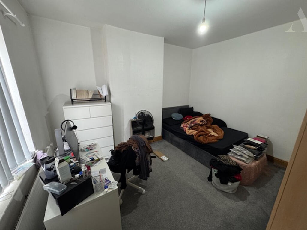 27 College Road Bedroom 2.jpeg