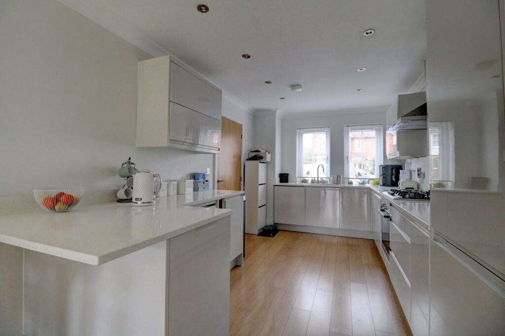 Kitchen2