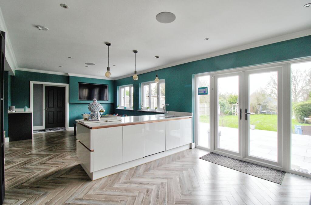 Kitchen angle