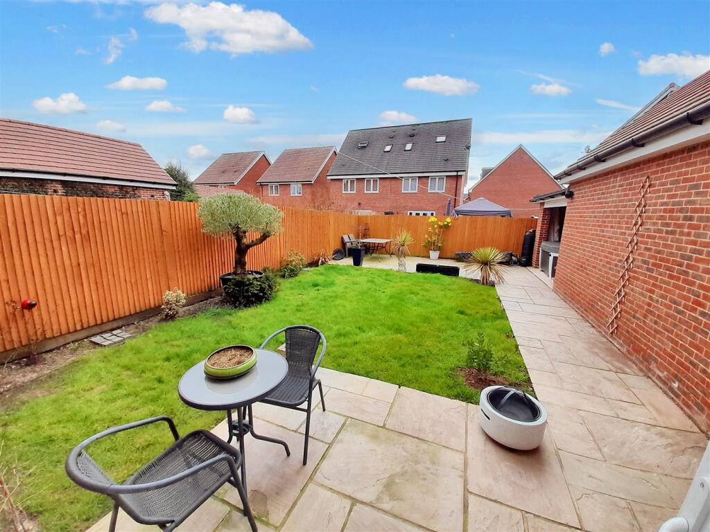 Rear garden new.jpg
