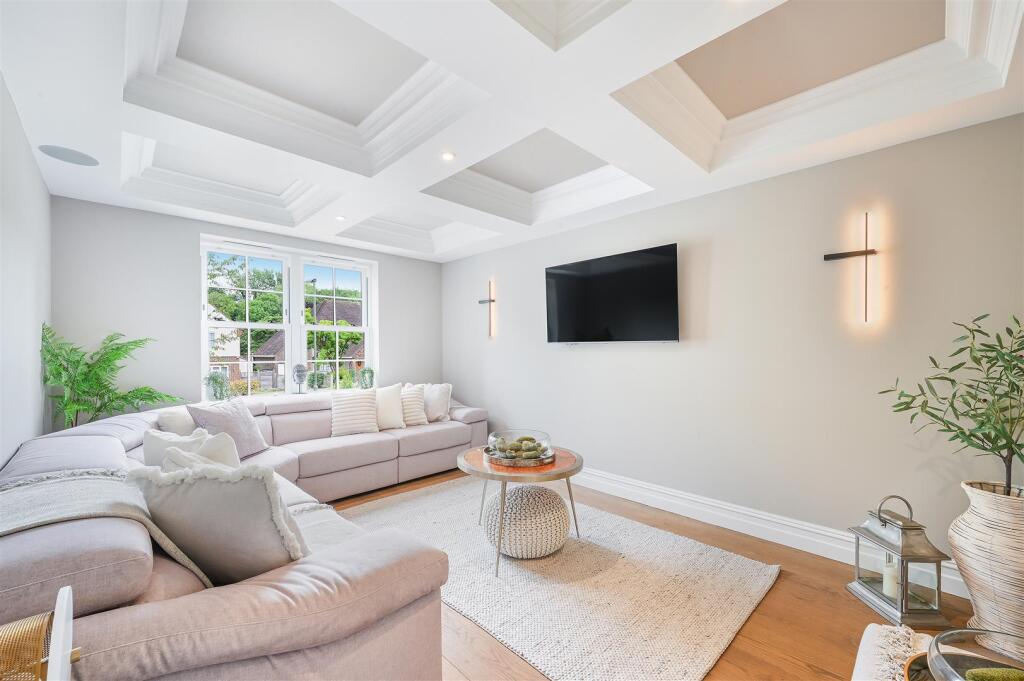 GREEN CURVE, 20- (5).jpg