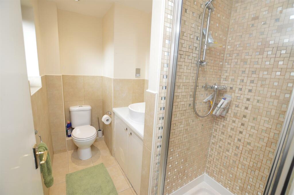 En-suite shower room
