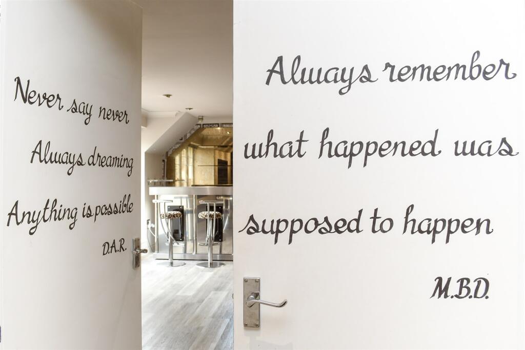 Internal Lifestyle Photograph