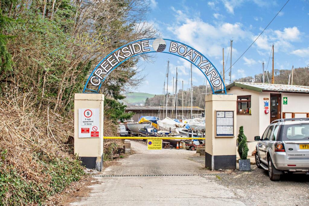 Creekside Boatyard