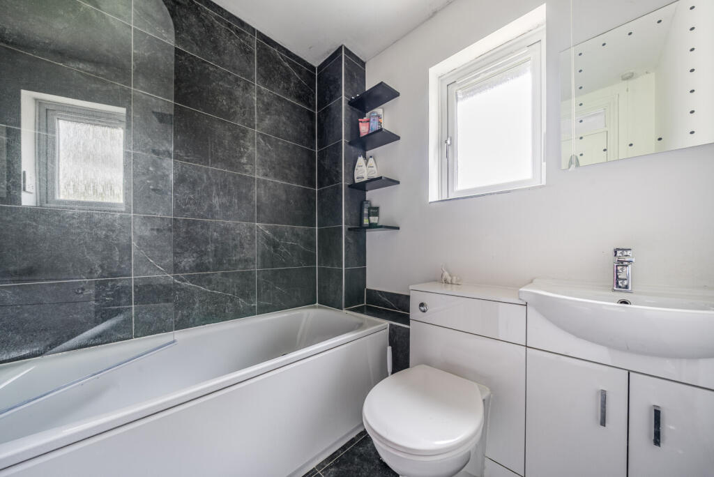 1363642-12-68e8da...