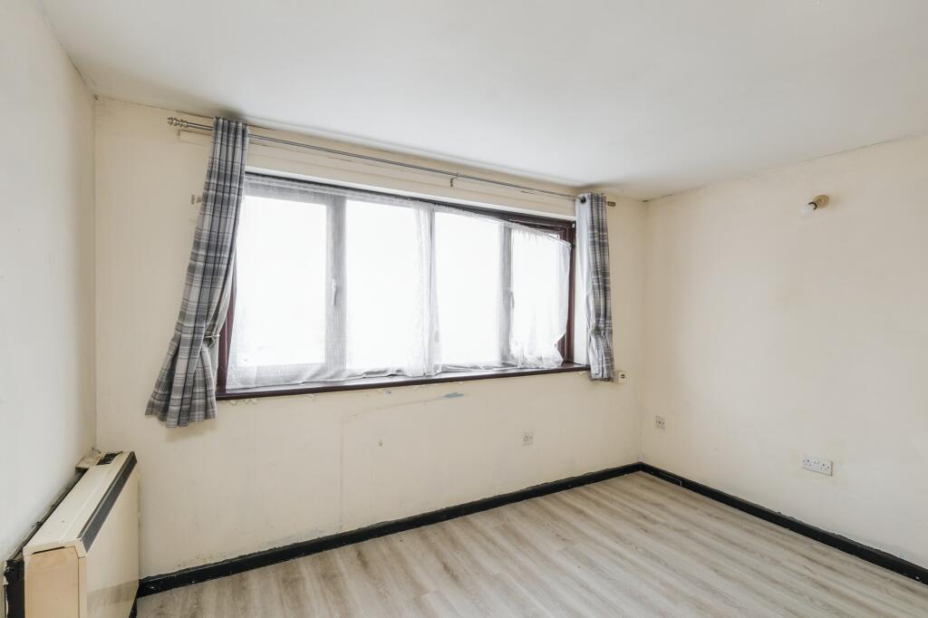 Flat  26, Quartercroft, Pyramid Close, Weston Favell, Northampton, NN3 8DP
