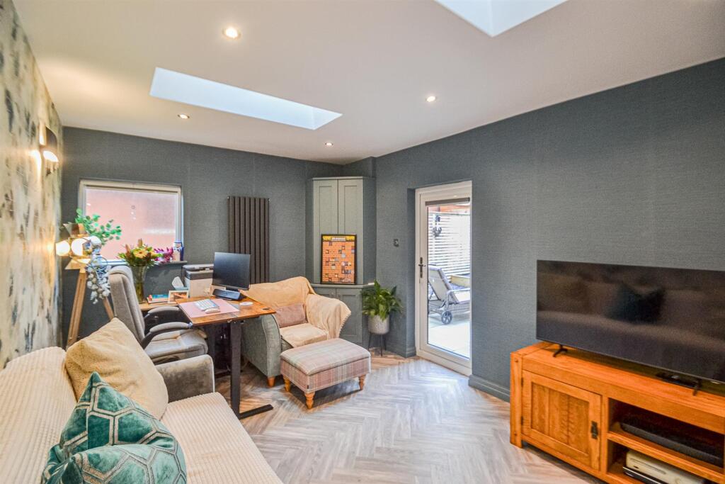 Family Room &amp; Study