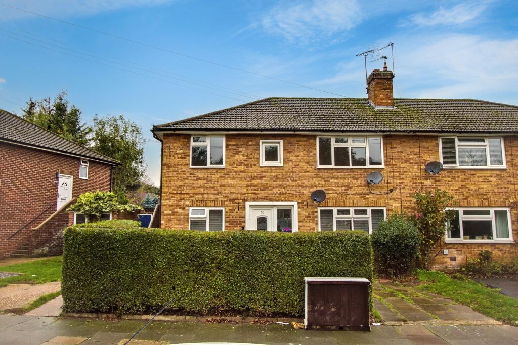 32 Ladbrooke Crescent, Sidcup, DA14 4RT