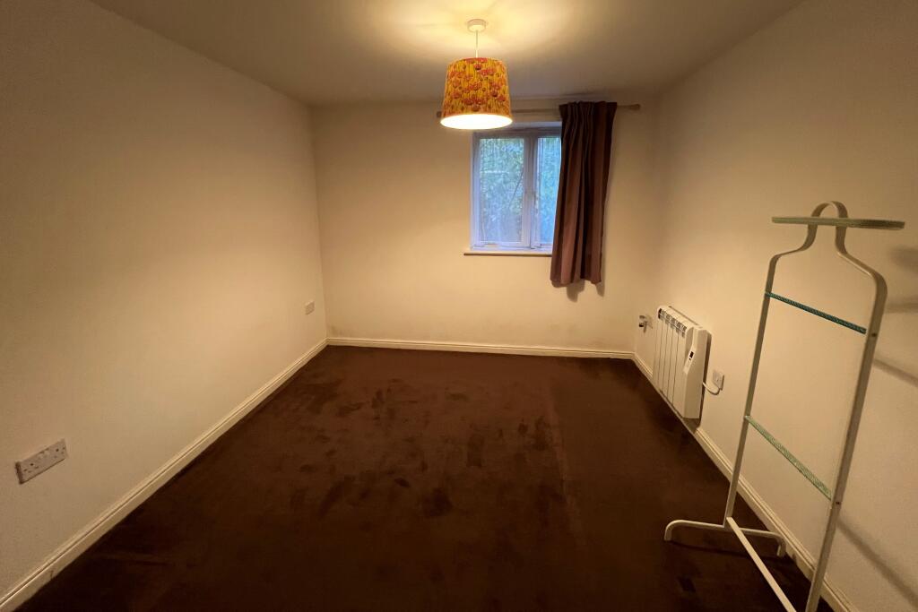 Flat 2, Block 6, Chantry Close, Abbey Wood, London SE2 9PF