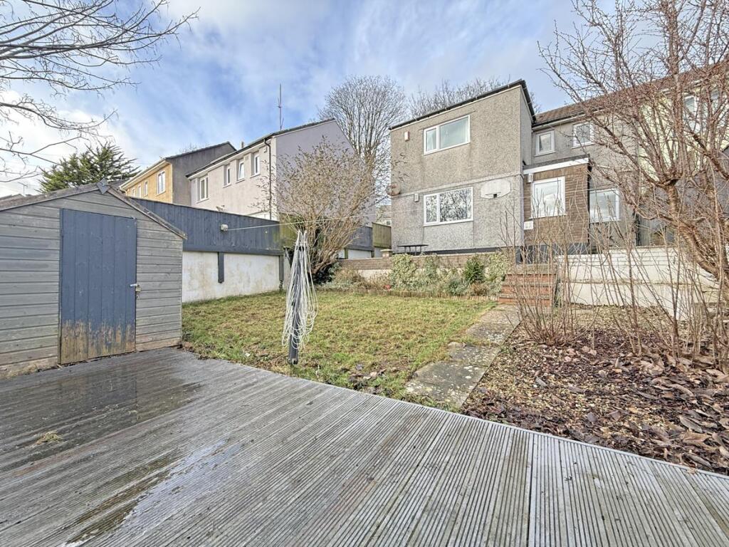 Chaucer Way 94 - Rear.jpg