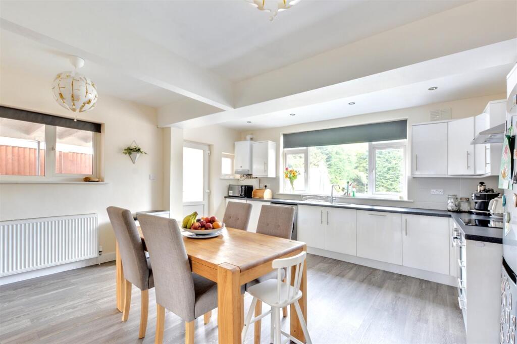 Kitchen Diner_3.jpeg