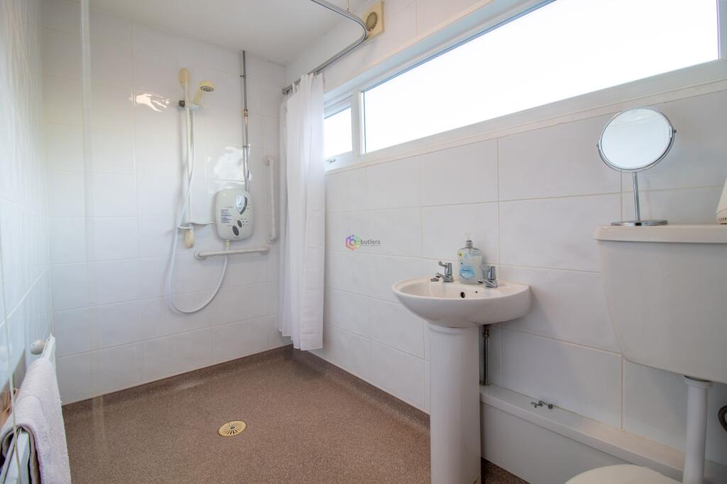 Shower Room / Wet Room