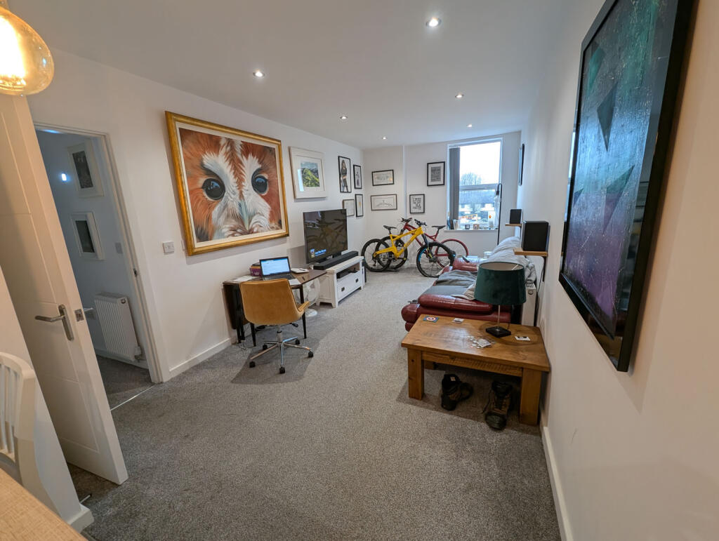 SMNERHSE73737326-01-2025__11-21-59_PXL_20250126...