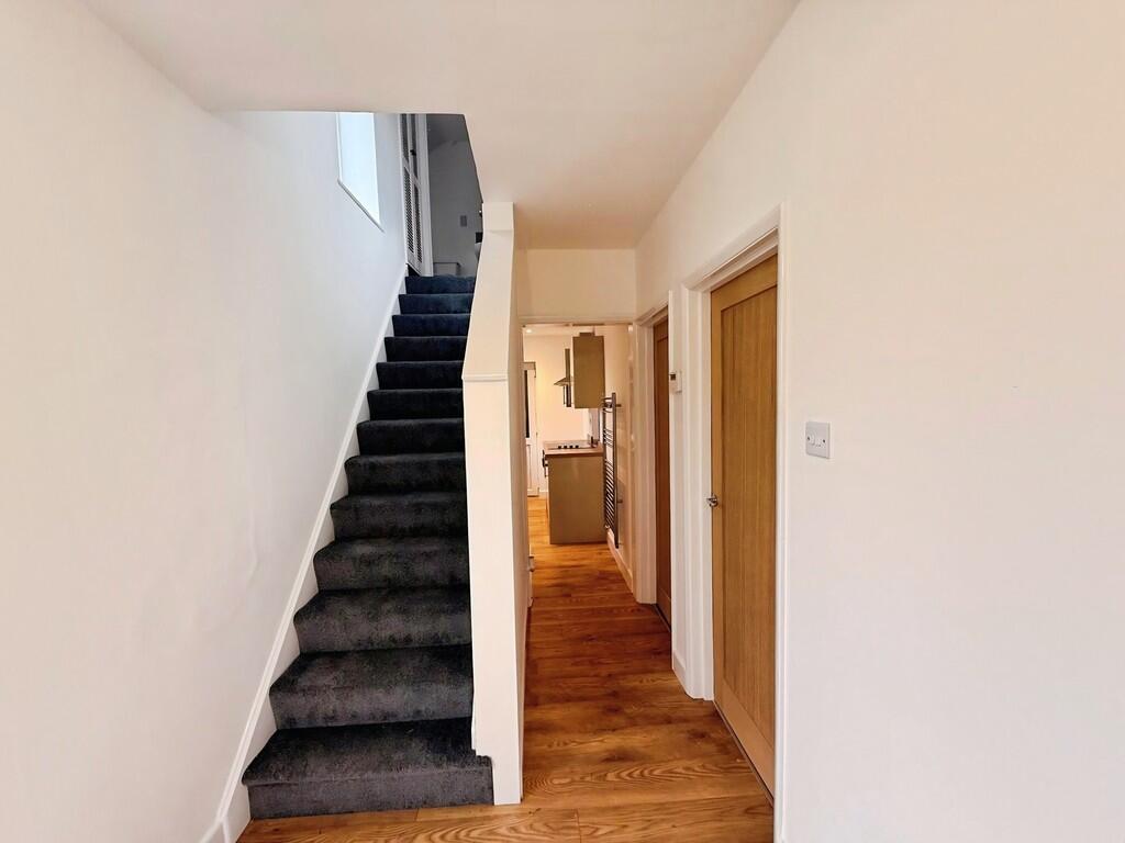 c124815f-WhatsApp...