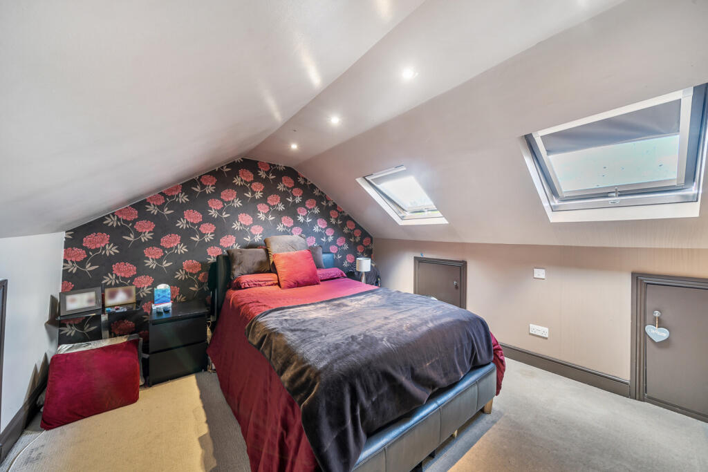 1332425-16-688a46...