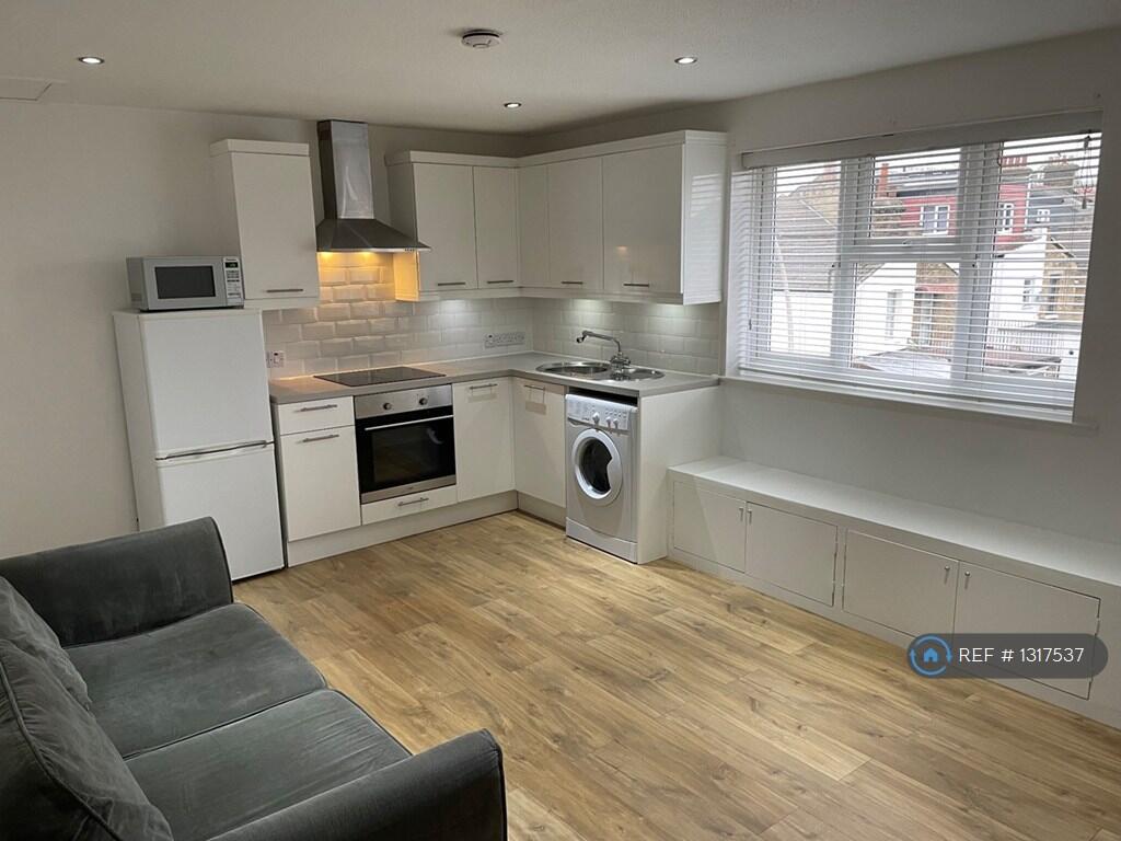 Living Room / Kitchen (Sofa Not Included)