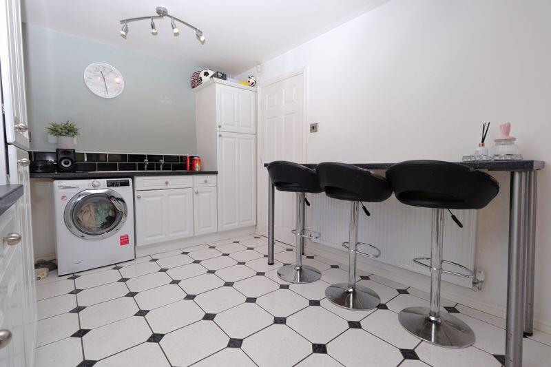 Breakfast Kitchen 