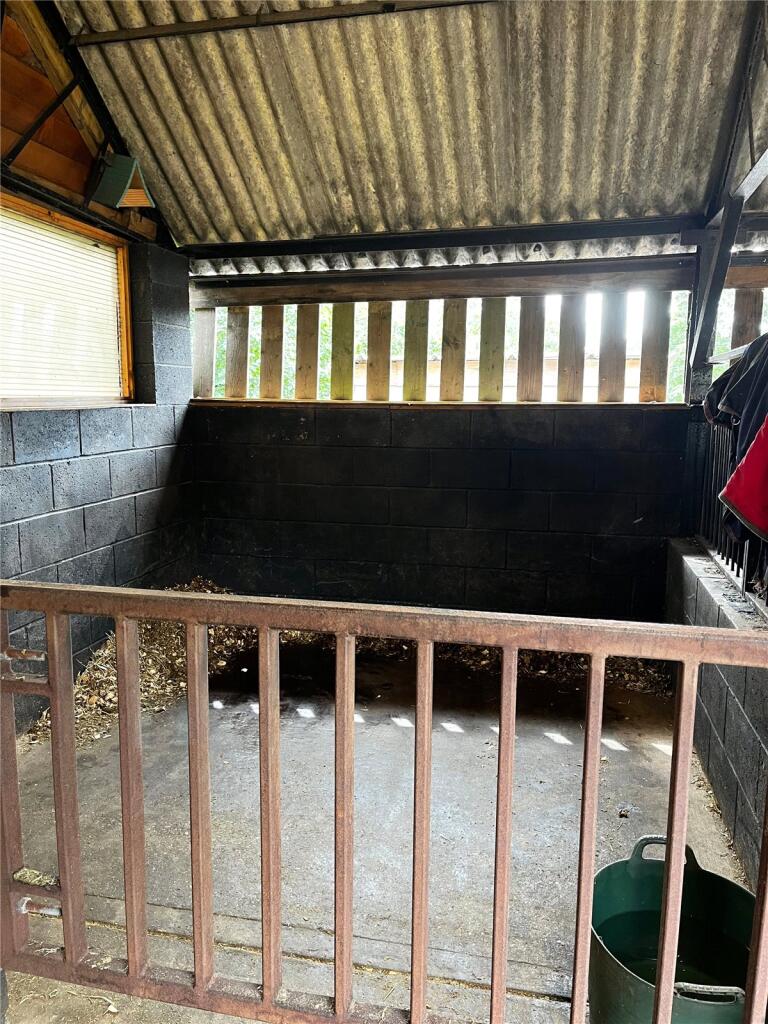 Barn