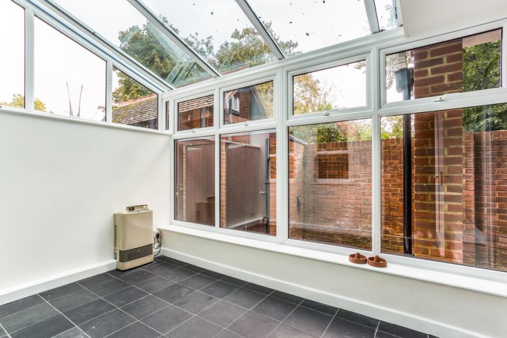 Pebble Cottage 32...