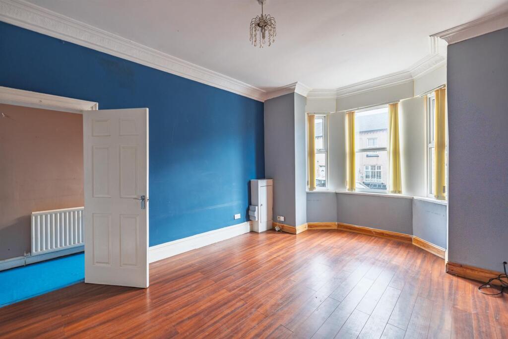 20 Liversidge-12.jpg