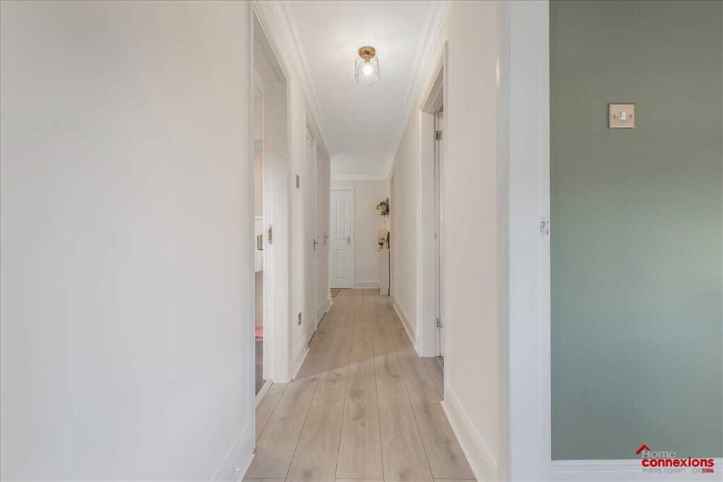Entrance Hallway (1)