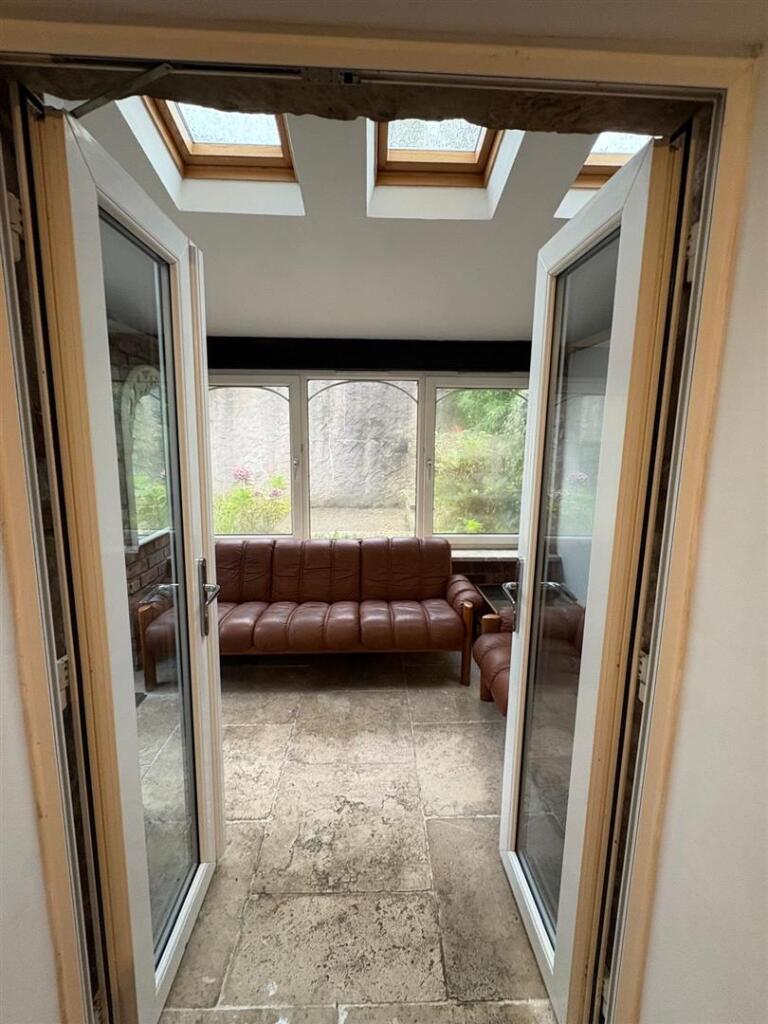 WhatsApp Image 2025-10-09 at 14.01.24 (5).jpeg