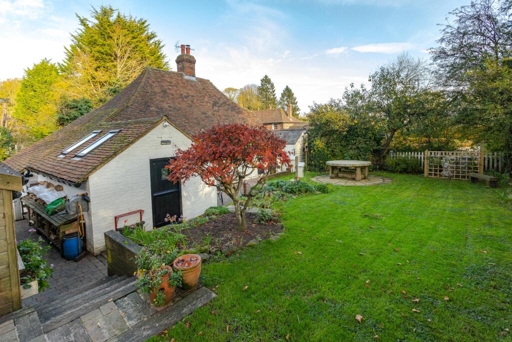 general Hall Cottage