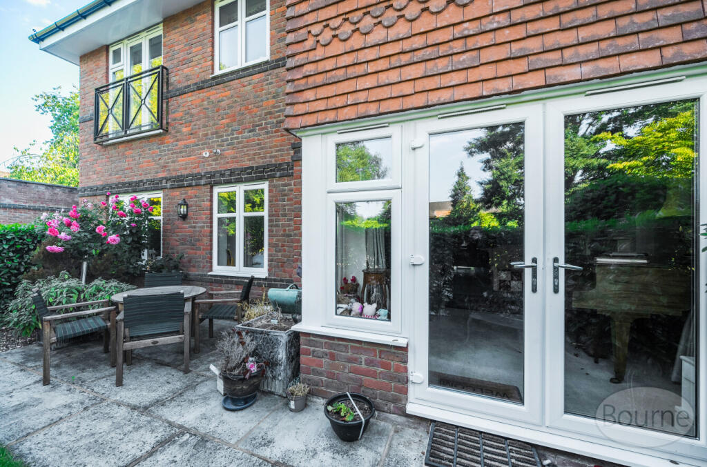 111ed6db-7490-41e...