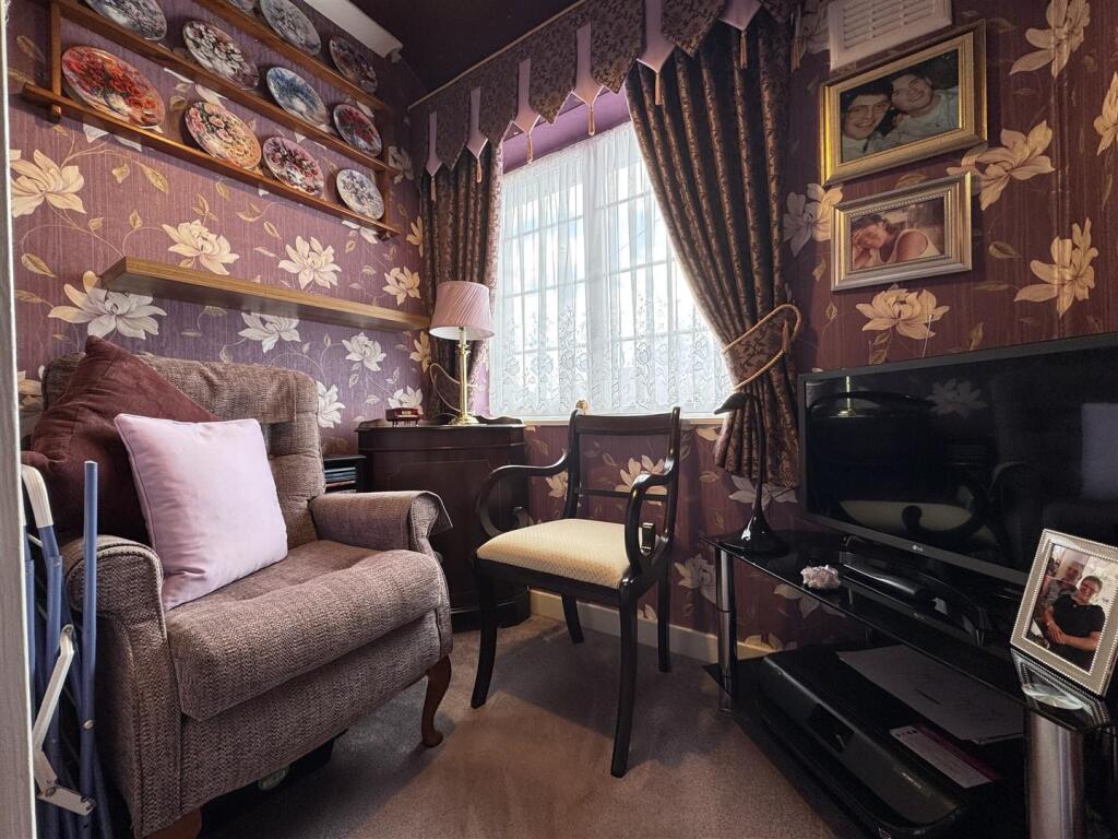 IMG_3605 (Large).JPG