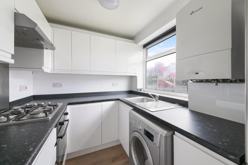 CHARTWELL PLACE (3).jpg