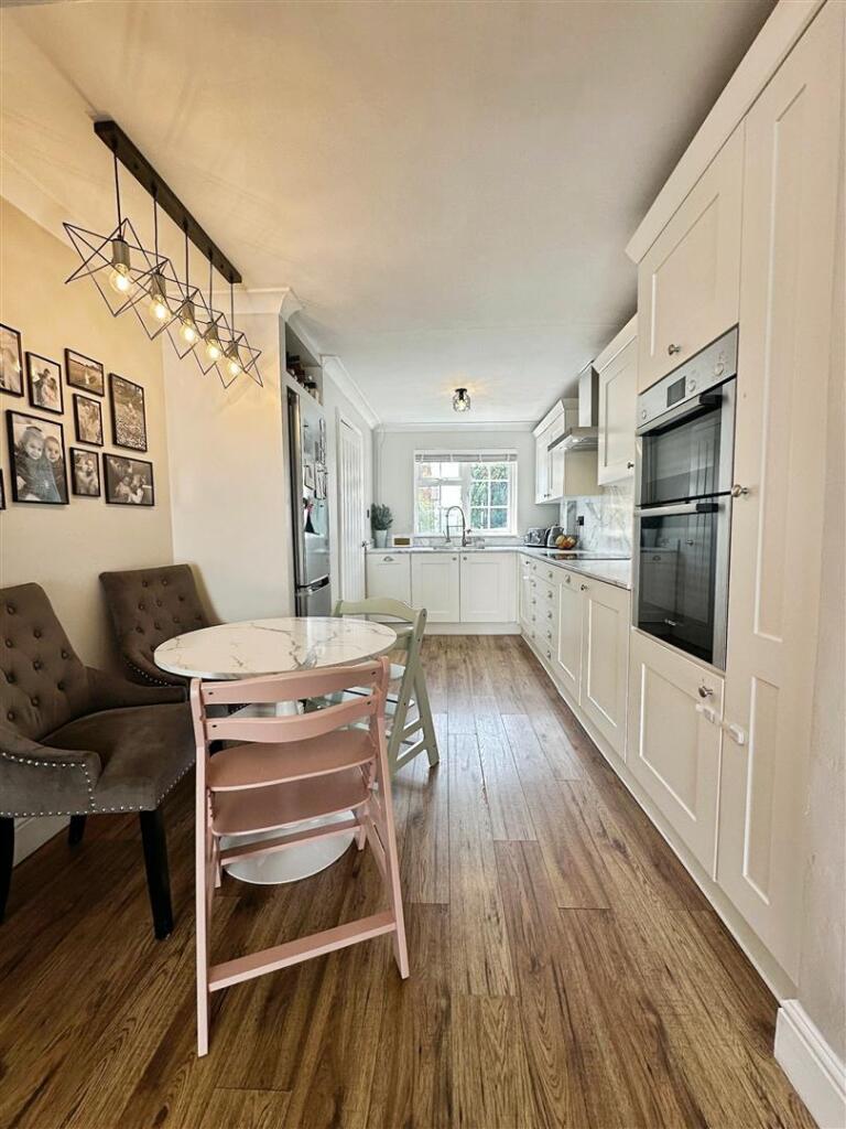 890ea521--4D3C-BE9A-CF530B572749-97422-00001F07D8C