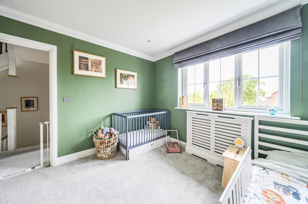 ed4ef578-7dbb-4bb...