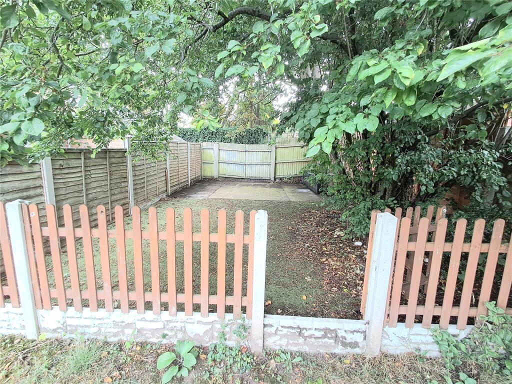 Extreme Rear Garden
