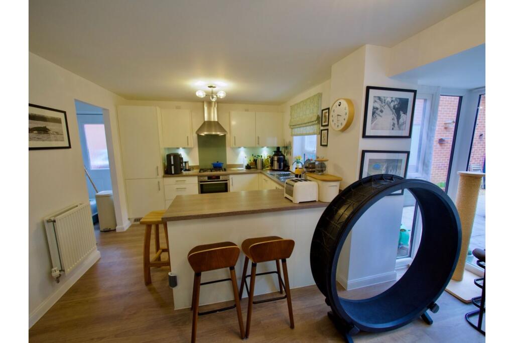 Kitchen/Breakfast