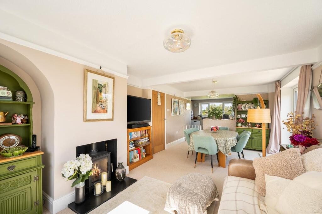 Living/Dining Room