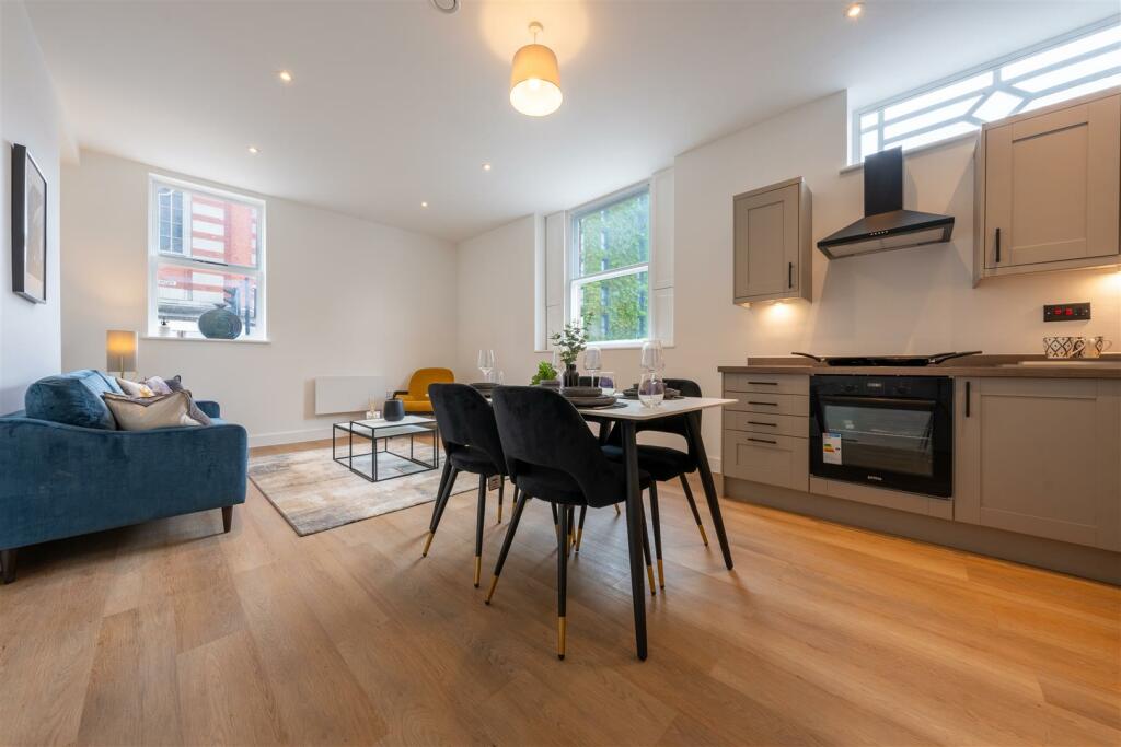 Flat 1 Reside-4.jpg